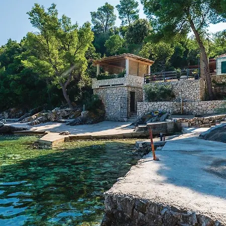 Three-bedroom Holiday In Mljet Nyaraló *